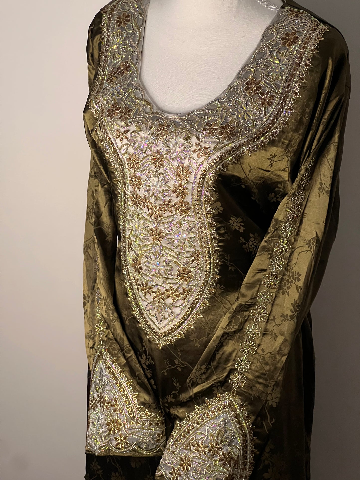Italian Silk Corset Makhawar