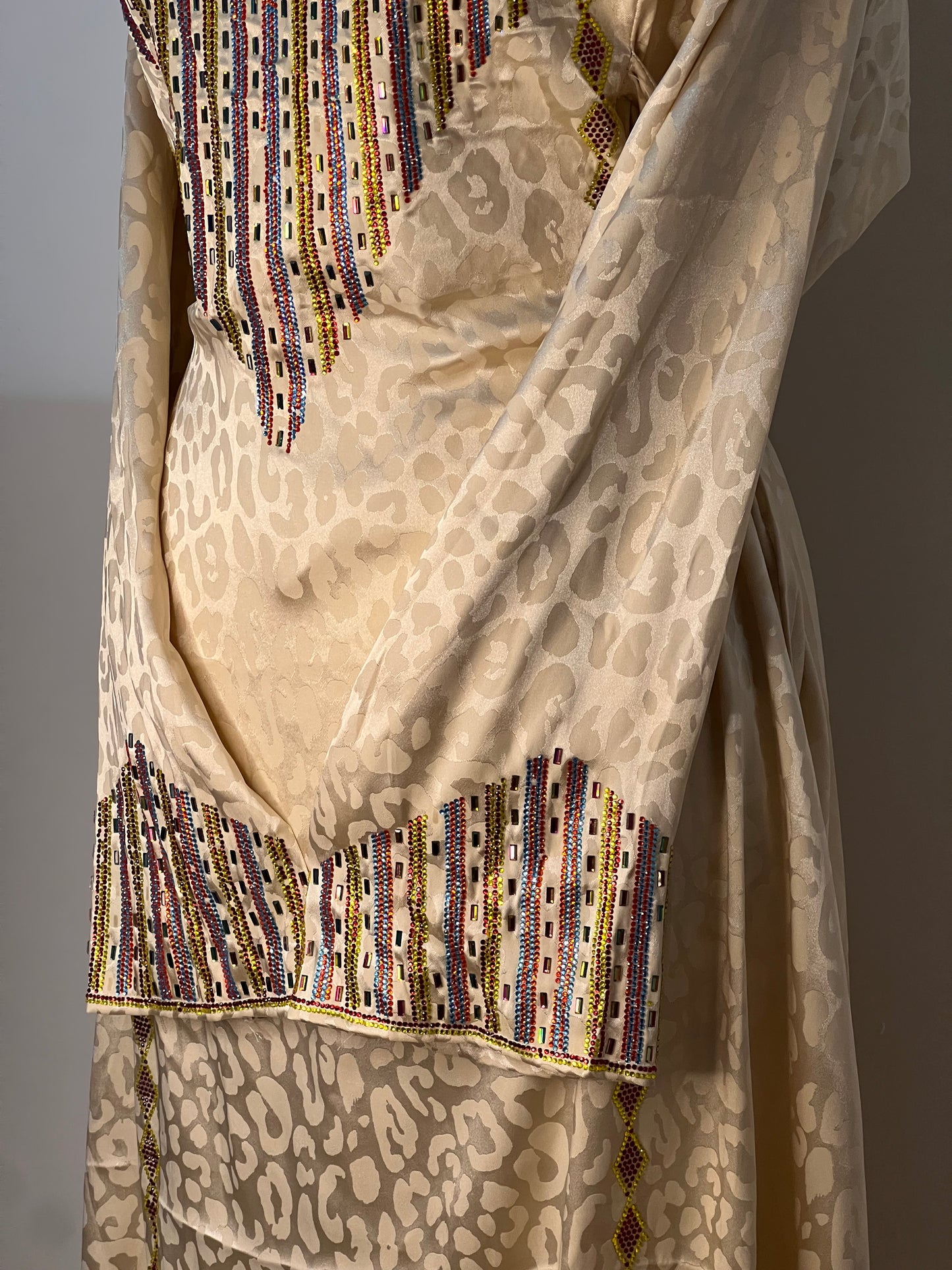 Italian silk leopard print corset makhawar