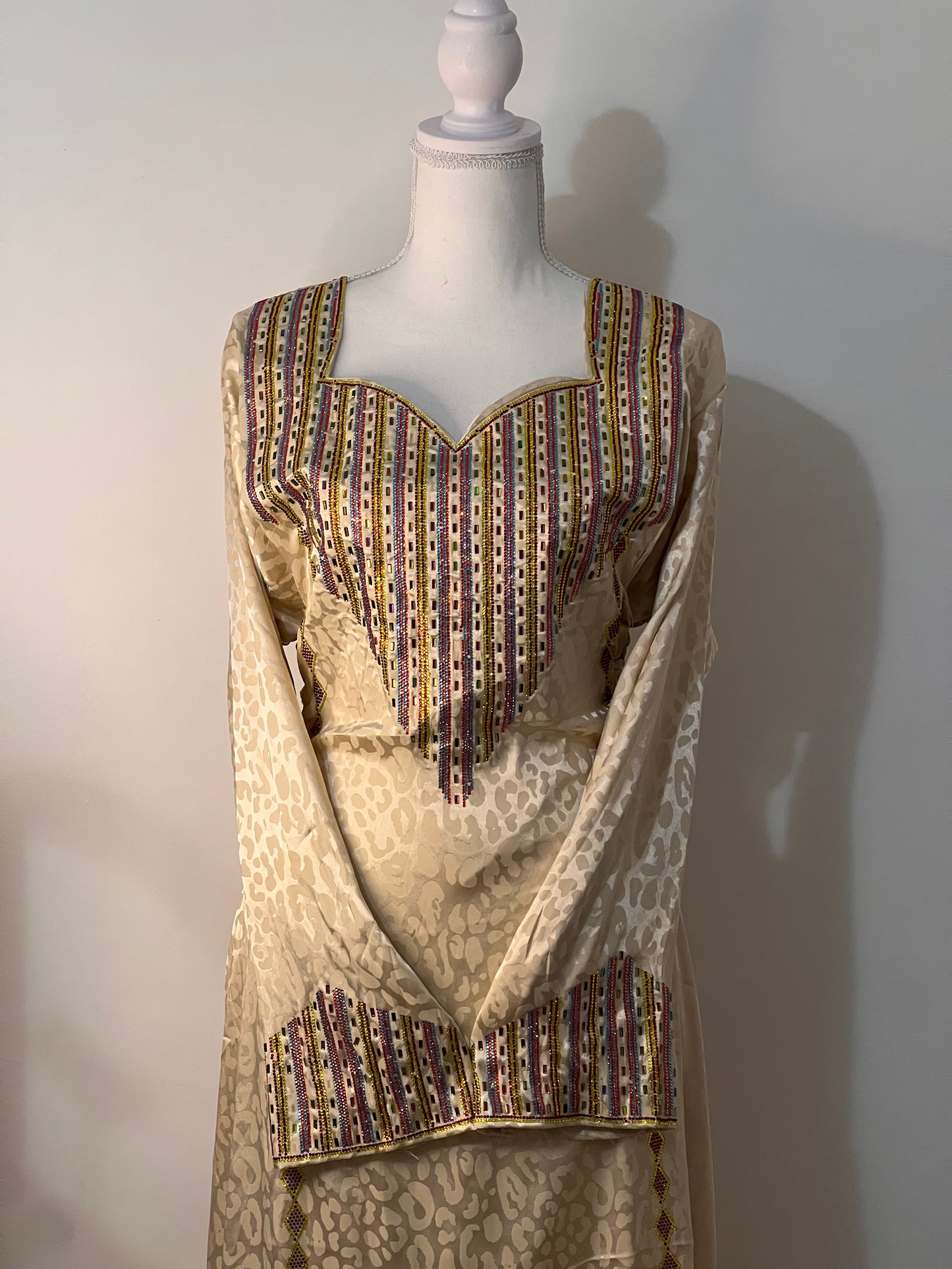 Italian silk leopard print corset makhawar