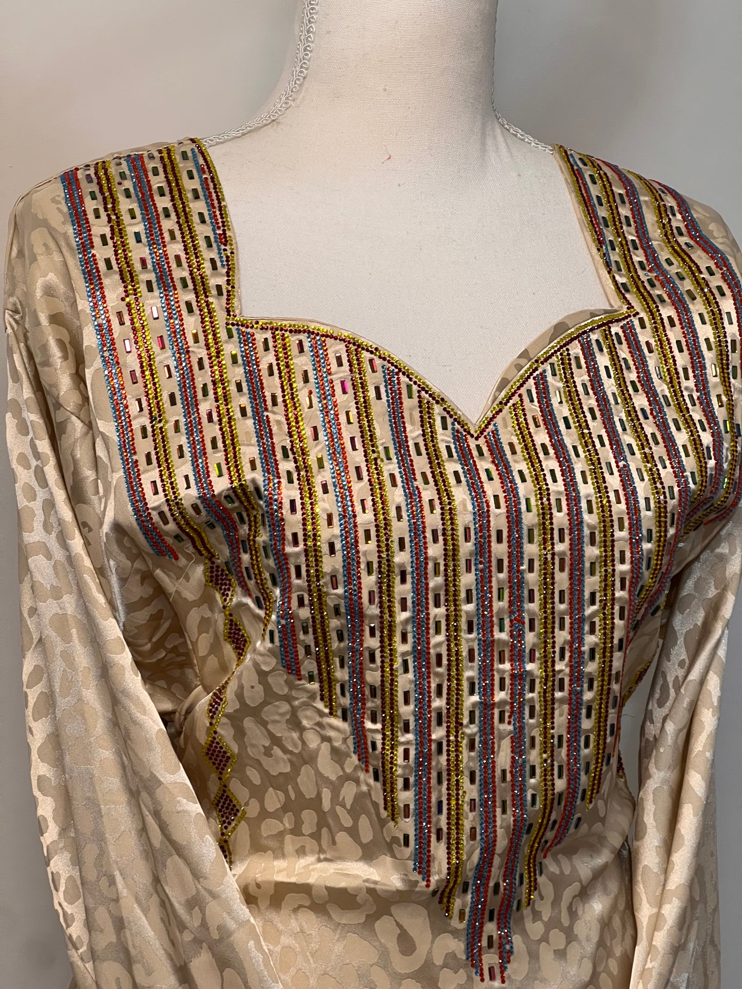 Italian silk leopard print corset makhawar