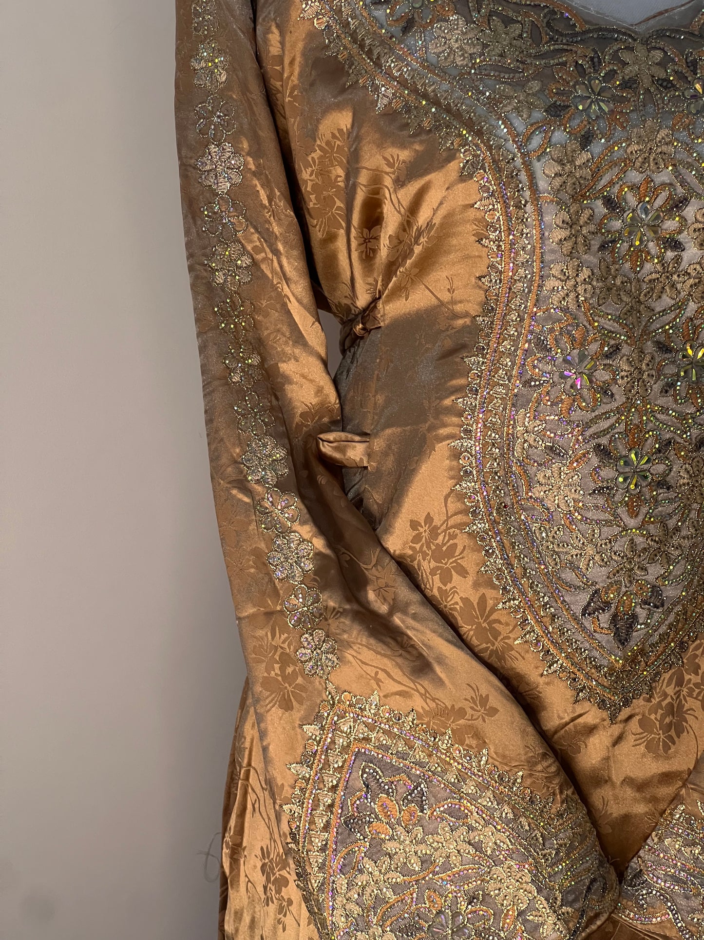 Italian Silk Corset Makhawar